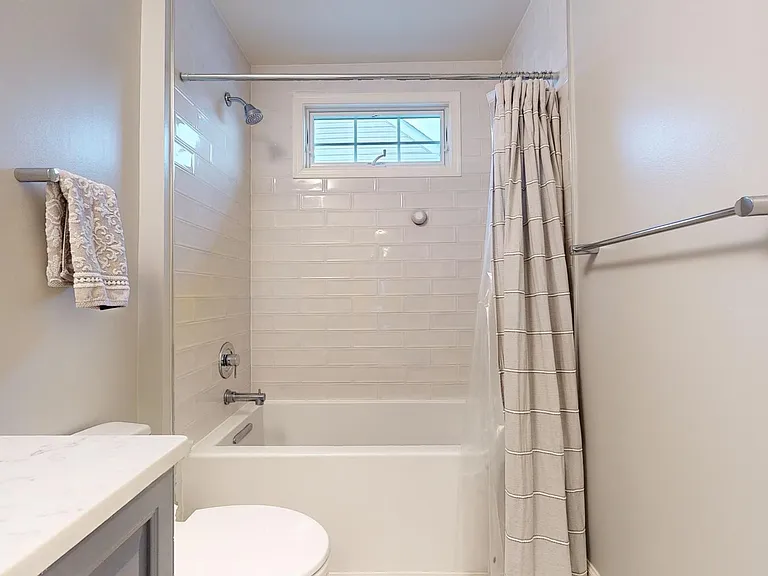 43911 Camellia St — Photo 37