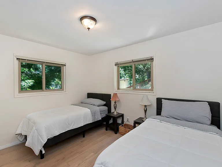 24581 Horst Dr — Photo 26