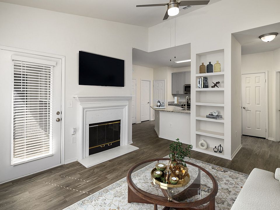 1st image of 7785 Roswell Rd #2328
