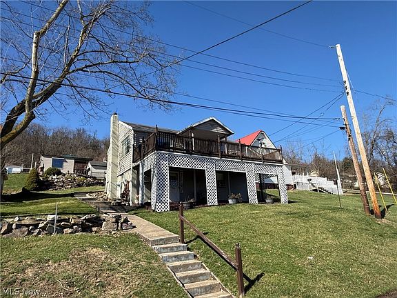 2nd image of 1205 Hukill St