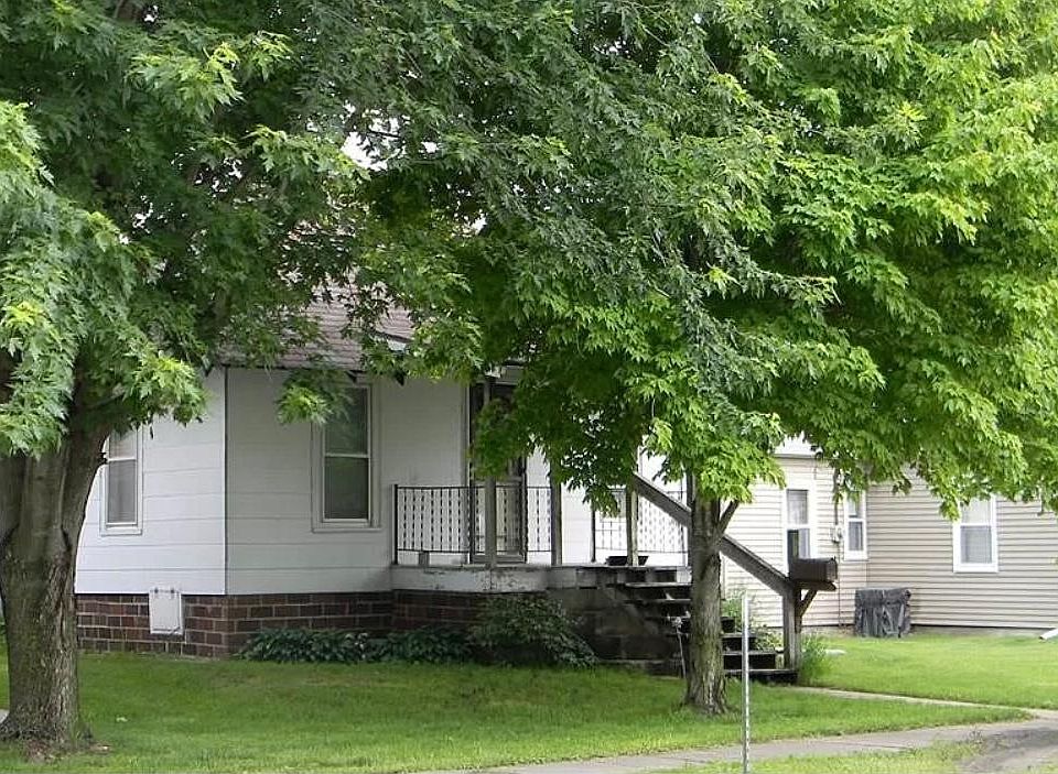 1st image of 622 Short Ave