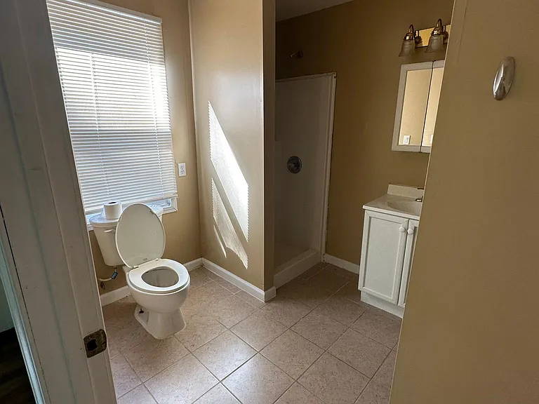 1511 Old Mill Xing — Photo 21