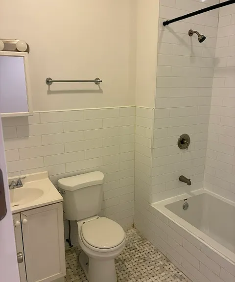 451 Marion St #1 — Photo 14