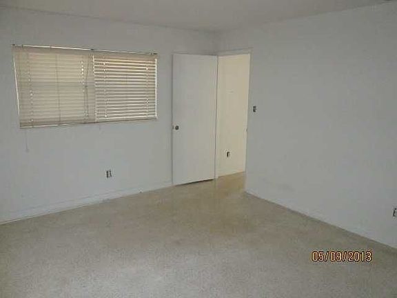5th image of 203 Southgate Blvd