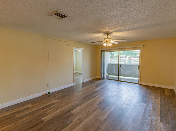 632 Kenwick Cir APT 202, Casselberry, FL 32707