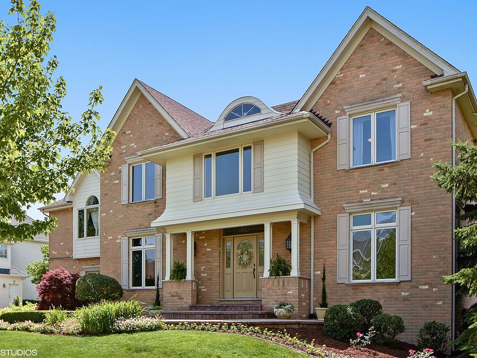 1st image of 10913 Somer Ln