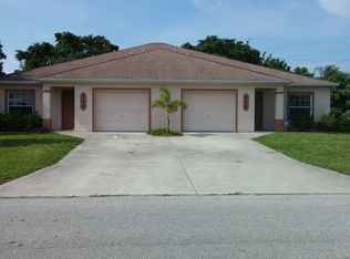 712 SE 46th Ln, Cape Coral, FL 33904