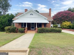 304 Forsyth St, Barnesville, GA 30204
