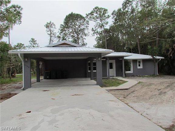2nd image of 5120 Coral Wood Dr