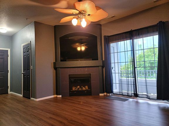 3rd image of 5255 Memphis St Unit 912