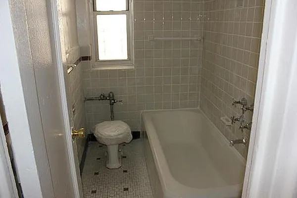 Rented by Cyclone Realty | media 8