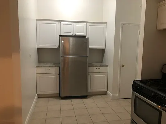 Rented by Allendale Apts | media 11