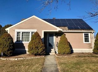 470 Lepes Rd, Somerset, MA 02726
