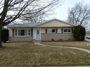 755 Wheelock Ave, Hartford, WI 53027