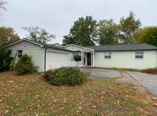 9828 E 10th St, Indianapolis, IN 46229