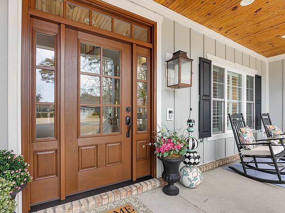 2nd image of 6 Caleb Ct.