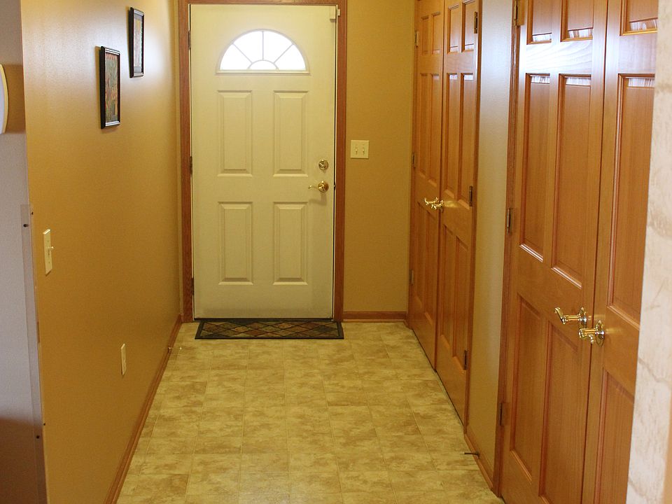 Entry Foyer