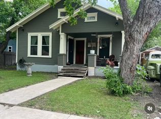 706 S Church St, Lockhart, TX 78644