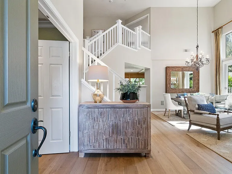 448 Silverwood Dr — Photo 23