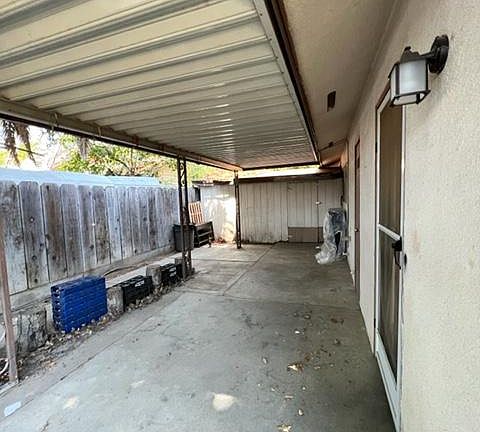 5th image of 200 S North St #1