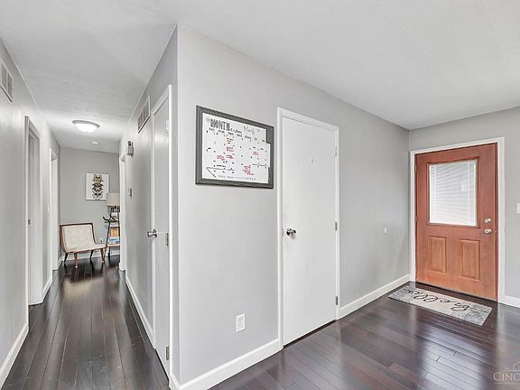 4th image of 7453 Morris Rd