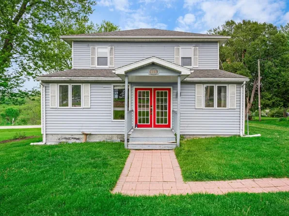 304 Madison St, Blanchardville, WI 53516