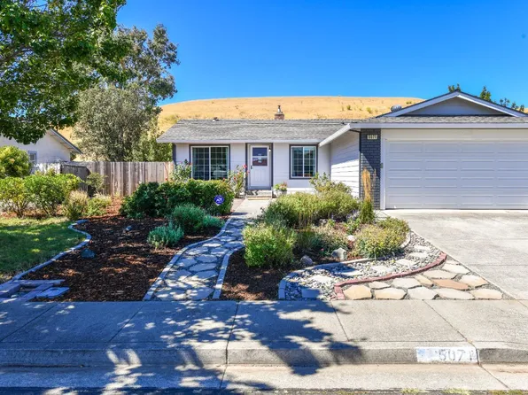5071 Oakbrook Circle, Fairfield, CA 94534
