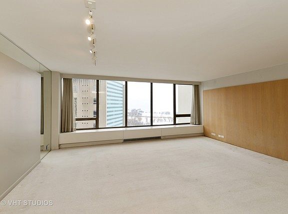 2nd image of 2800 N Lake Shore Dr APT 1603