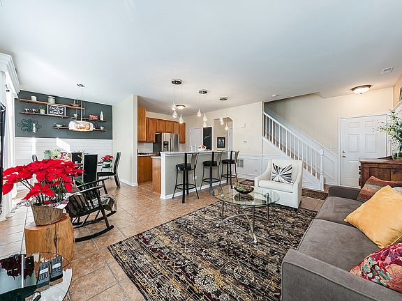 3rd image of 24358 Leski Ln #24358