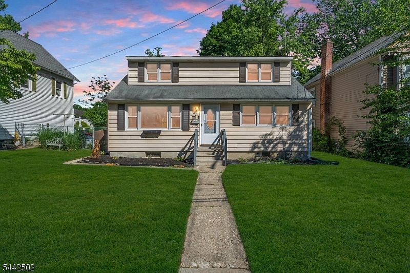 1st image of 68-B Woodside Ave