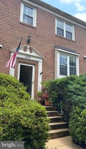 3123 Valentino Ct, Oakton, VA, 22124