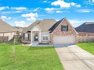 42166 Broderick Ave, Ponchatoula, LA 70454
