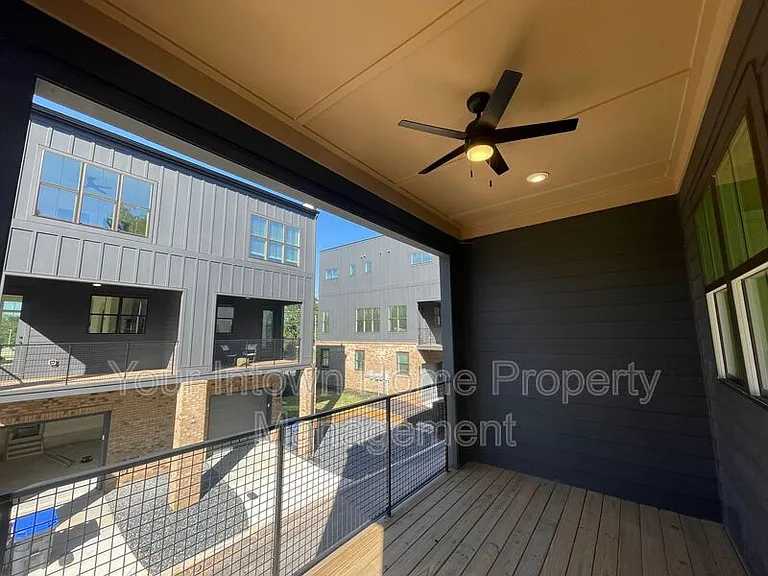 1135 Knight Walk NW — Photo 10