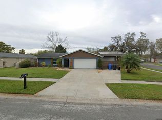 602 Pine Forest Dr, Brandon, FL 33511