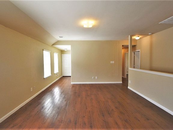 5th image of 18810 N Lyford Dr