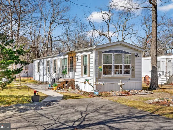 228 Filmore Ave, Egg Harbor Township, NJ 08234