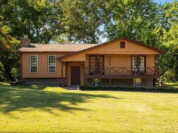 7028 Pinebrook Dr, Harrison, TN 37341