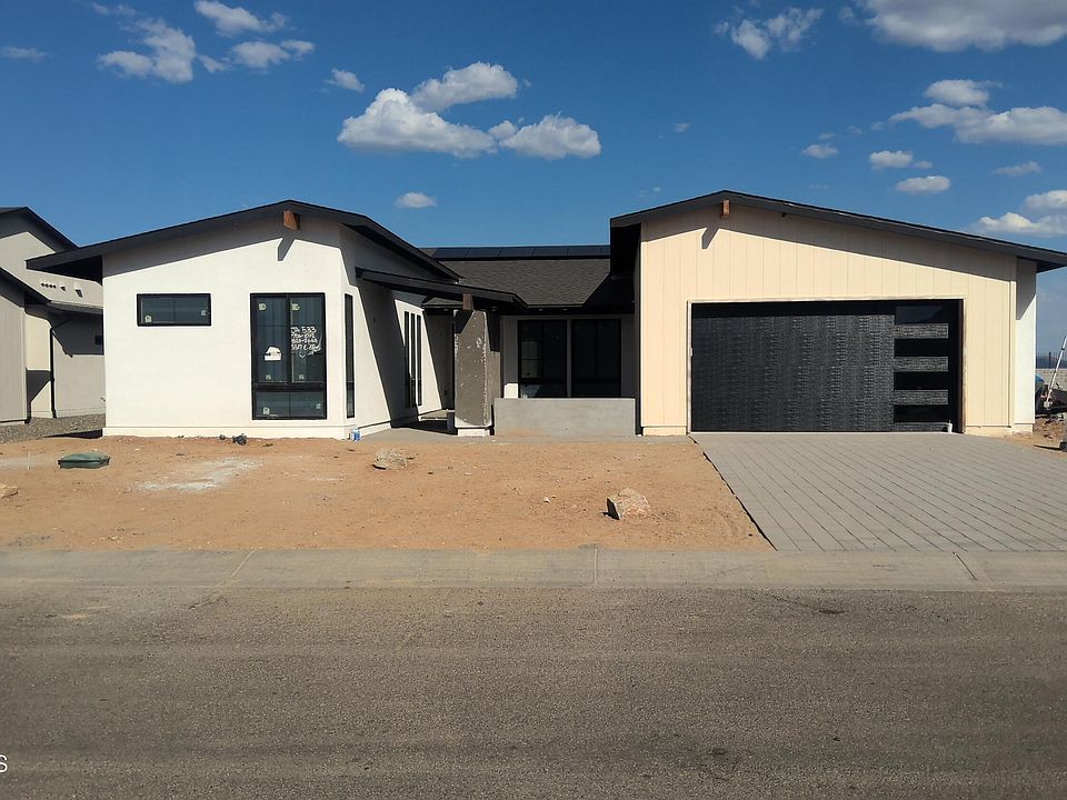 2nd image of 5517 E Edgar Way