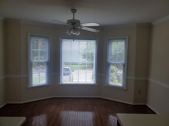 2nd image of 547 Salem Woods Dr SE