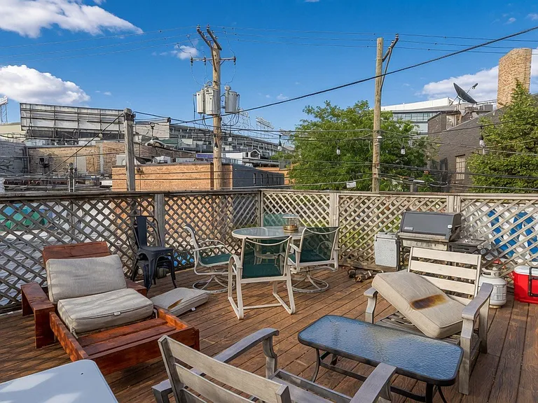 1123 W Eddy St #2 — Photo 14