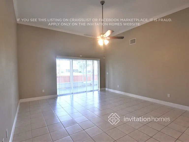 1017 Pelican Ln — Photo 9