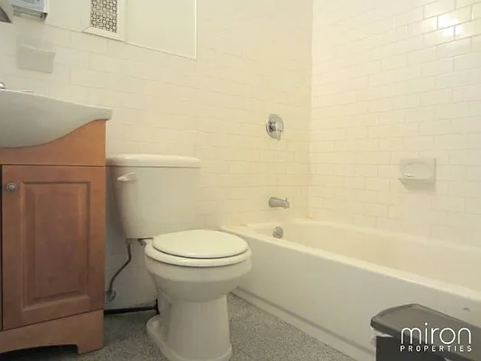 Rented by Miron Properties | media 16