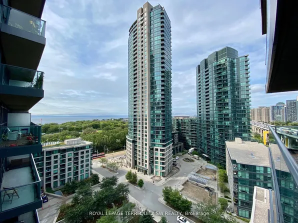 209 Fort York Blvd, Toronto, ON