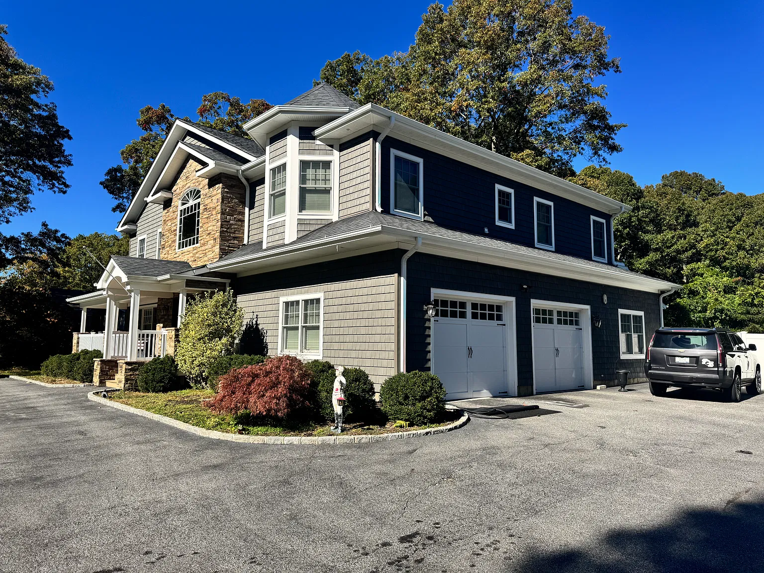 4 bed, 2.5 bath, 3728 sqft, $6,500 — Photo 3
