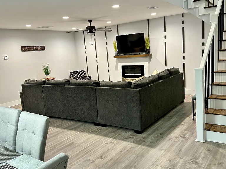 2393 Highpoint Rd — Photo 93