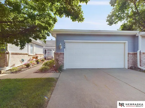 5330 Thies Cove Dr, Lincoln, NE 68516