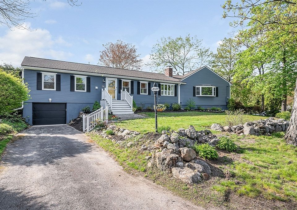 1st image of 389 Marbleridge Rd