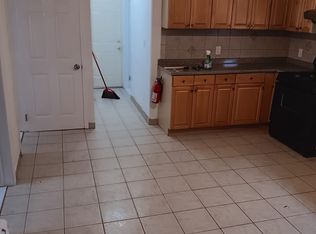 329 Burgess Pl FLOOR 1, Clifton, NJ 07011