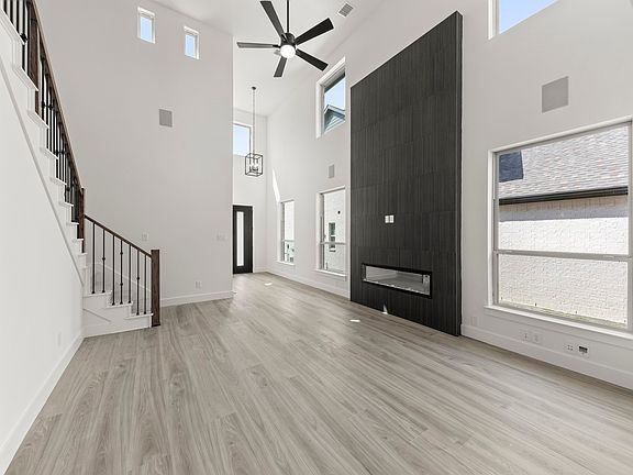 3rd image of 608 Wilderness Point