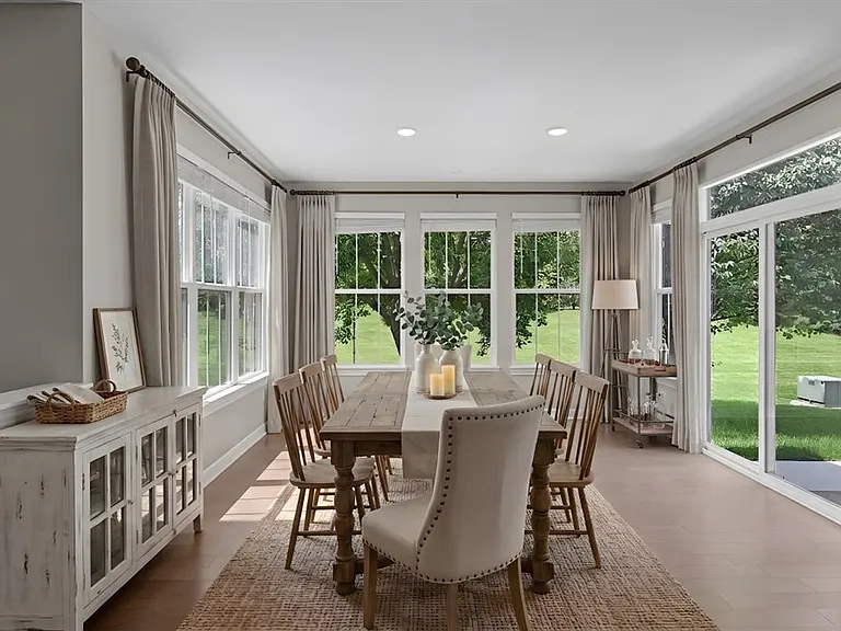 Dining room / sun room